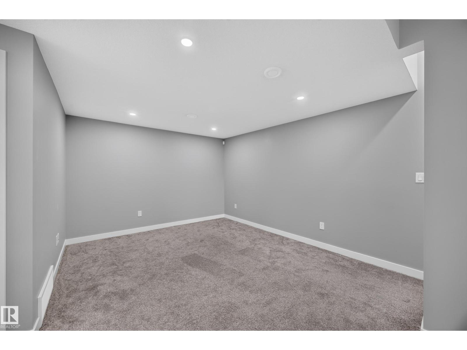 3025 Chokecherry Cm Sw, Edmonton, AB