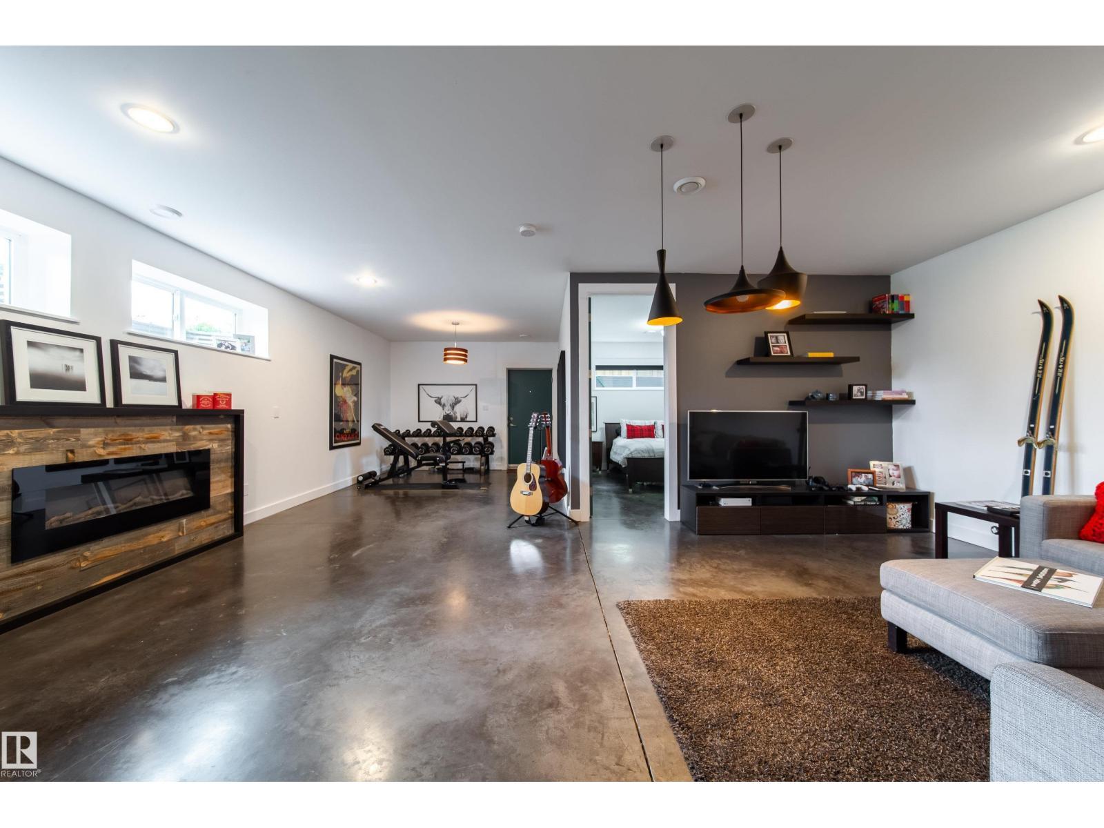 14508 78 Av Nw, Edmonton, AB