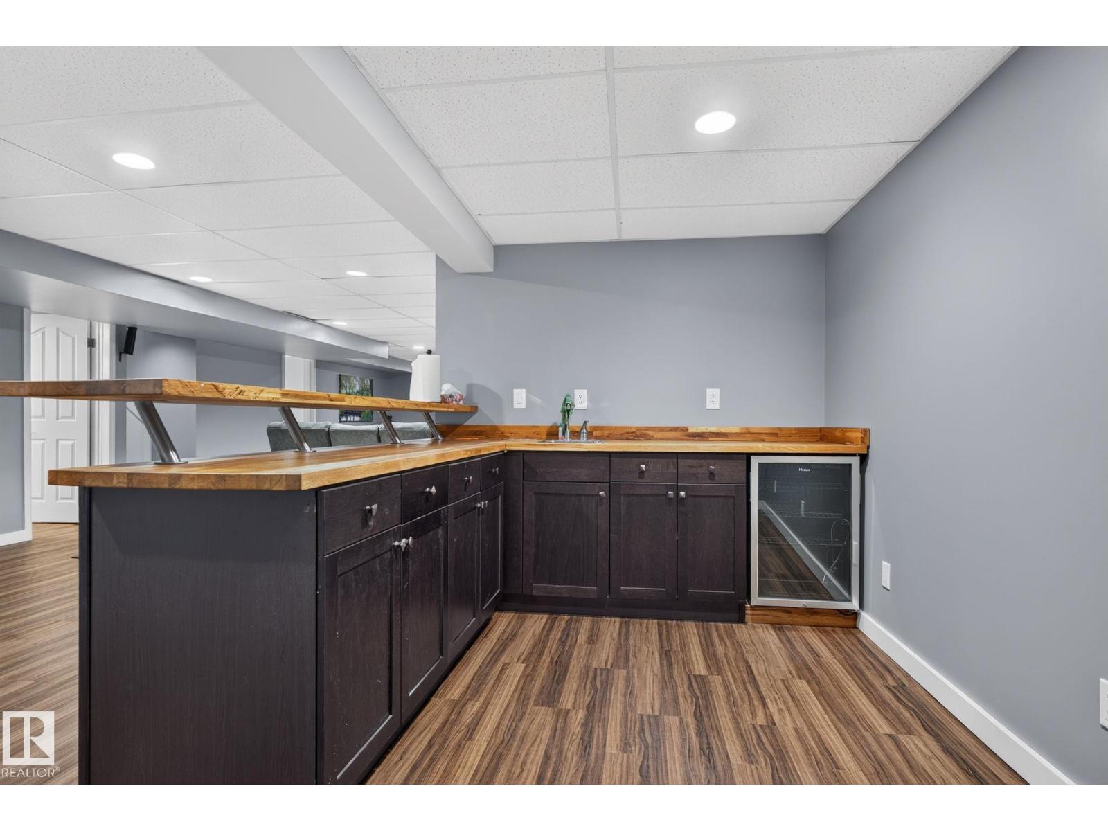 10308 166 Av Nw, Edmonton, AB