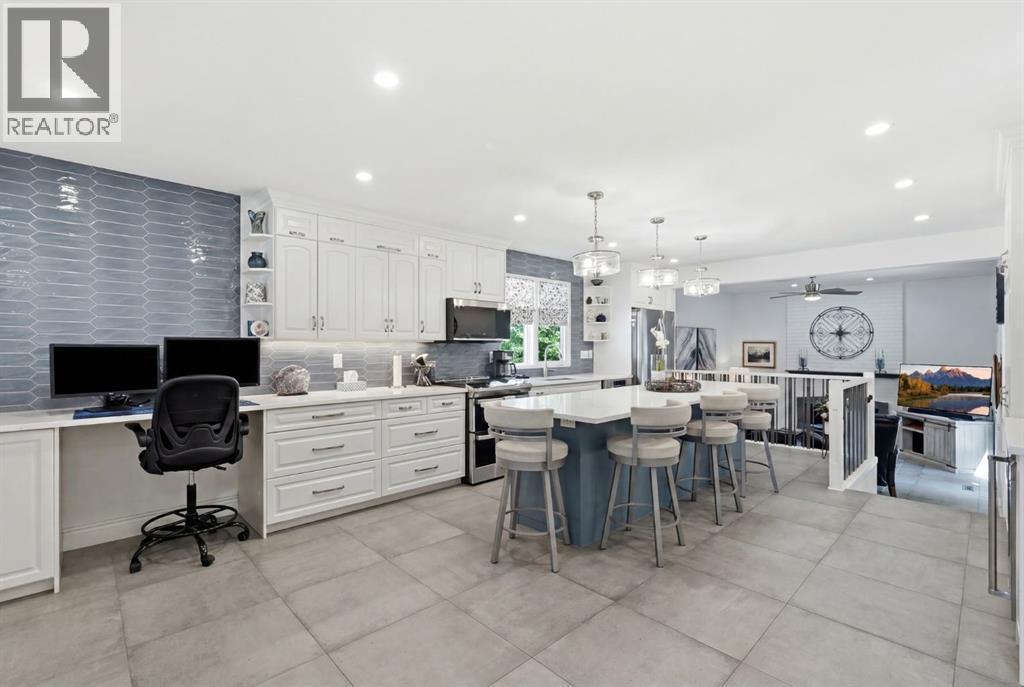 124 Cantrell Place Sw, Calgary, AB