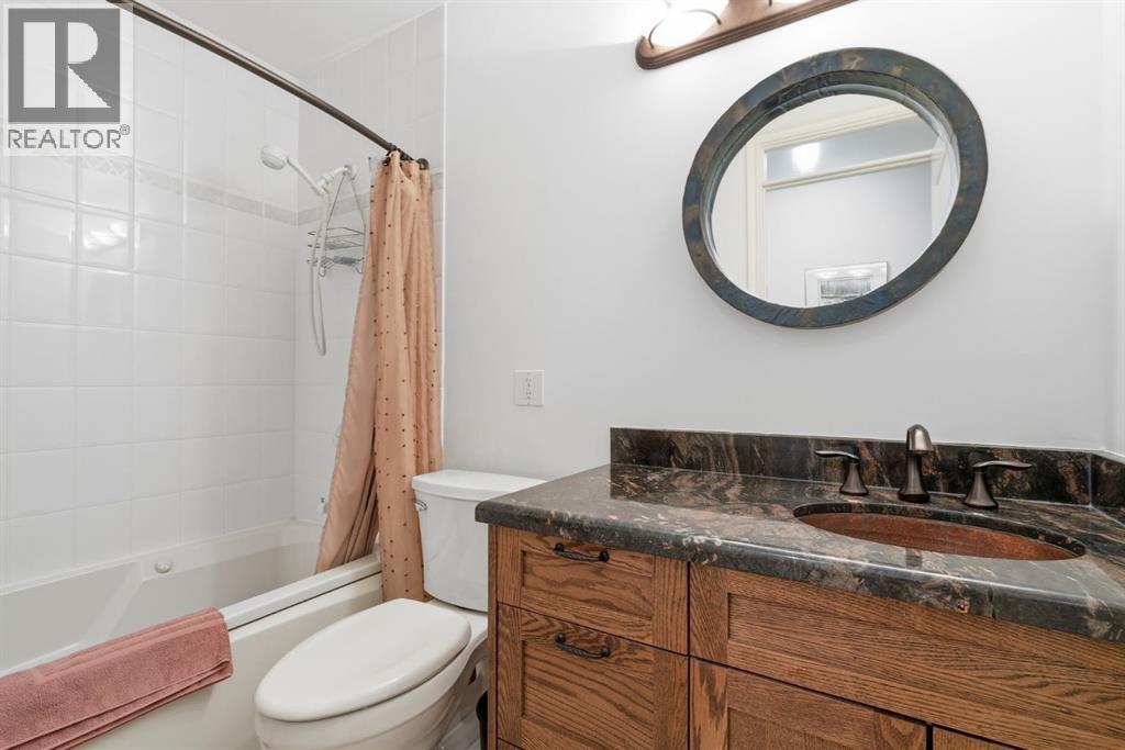 124 Cantrell Place Sw, Calgary, AB