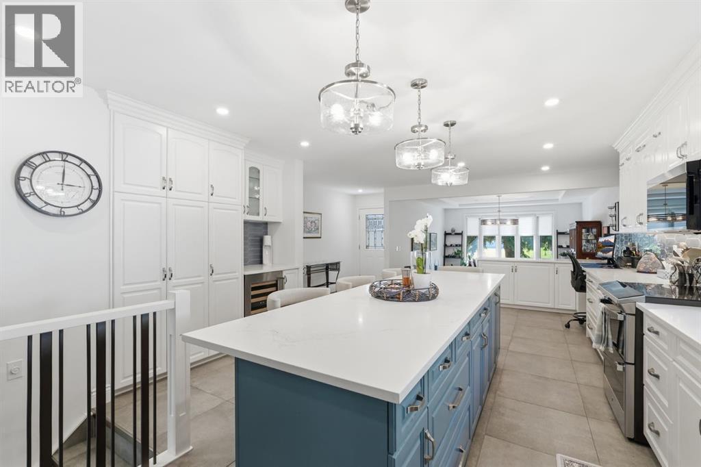 124 Cantrell Place Sw, Calgary, AB