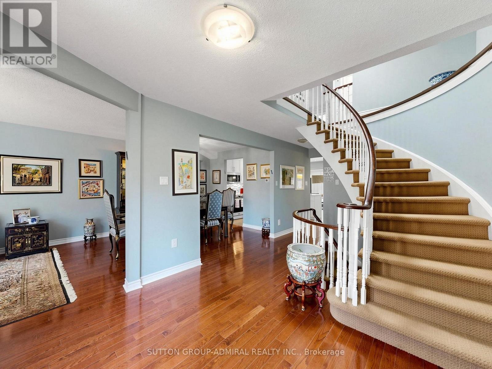 20 Esther Crescent, Vaughan, ON