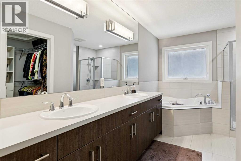 119 Springbluff Boulevard Sw, Calgary, AB