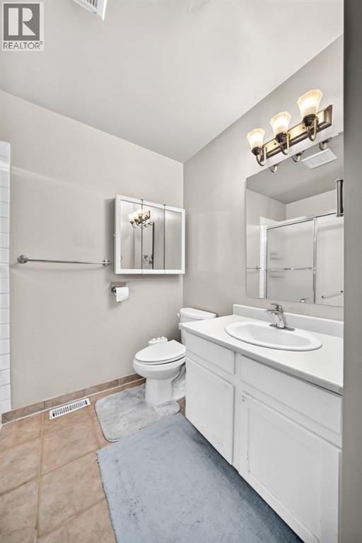 55 Doverglen Crescent Se, Calgary, AB