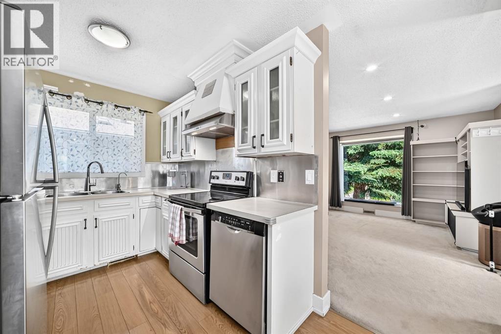 55 Doverglen Crescent Se, Calgary, AB