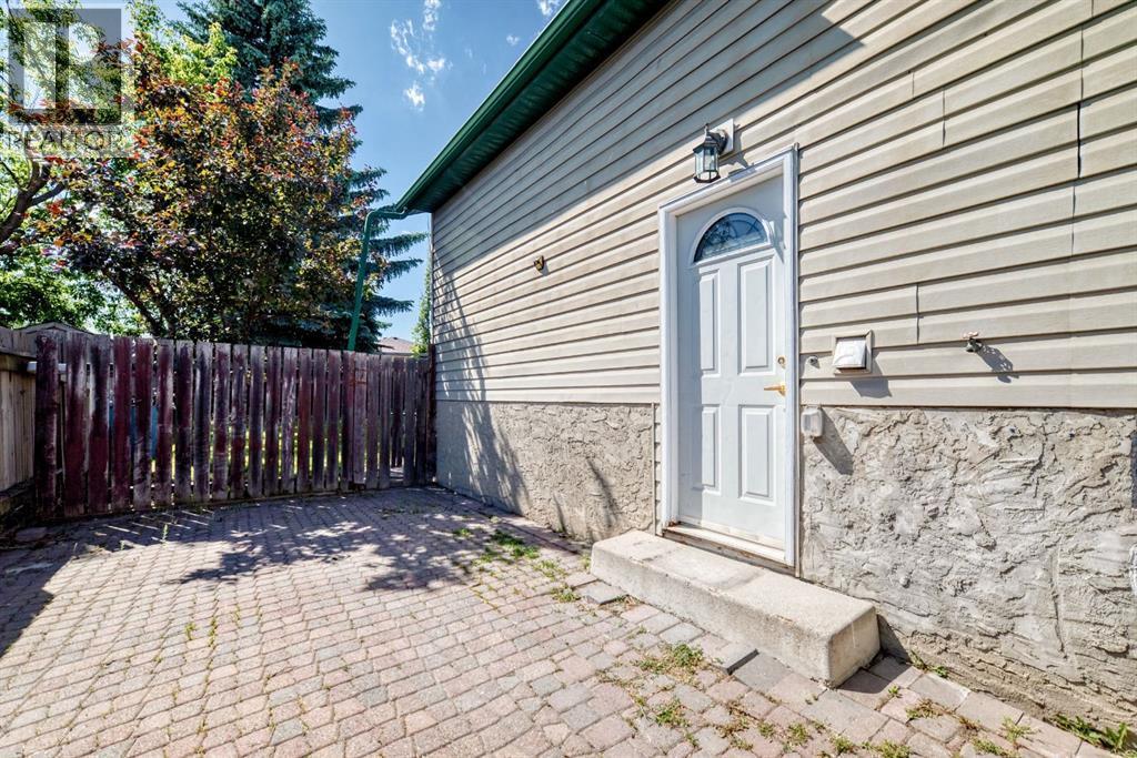 55 Doverglen Crescent Se, Calgary, AB