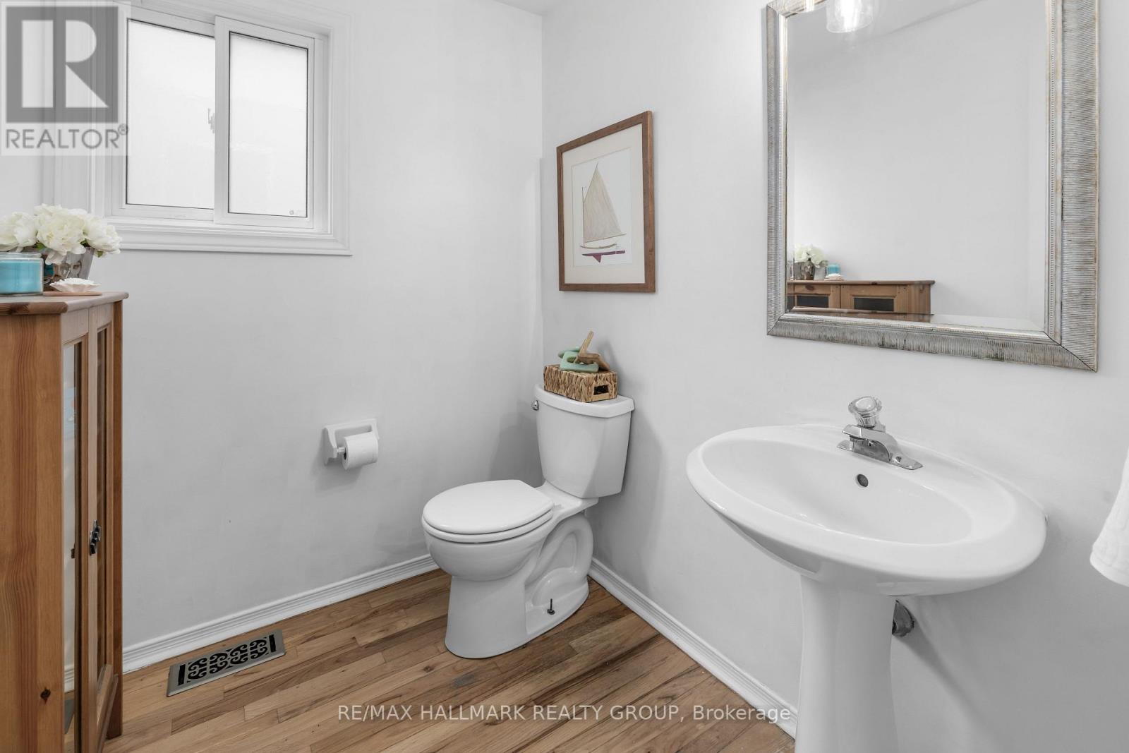 652 Thicket Way, Ottawa, ON