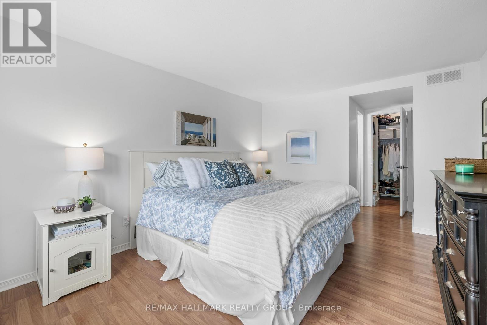 652 Thicket Way, Ottawa, ON
