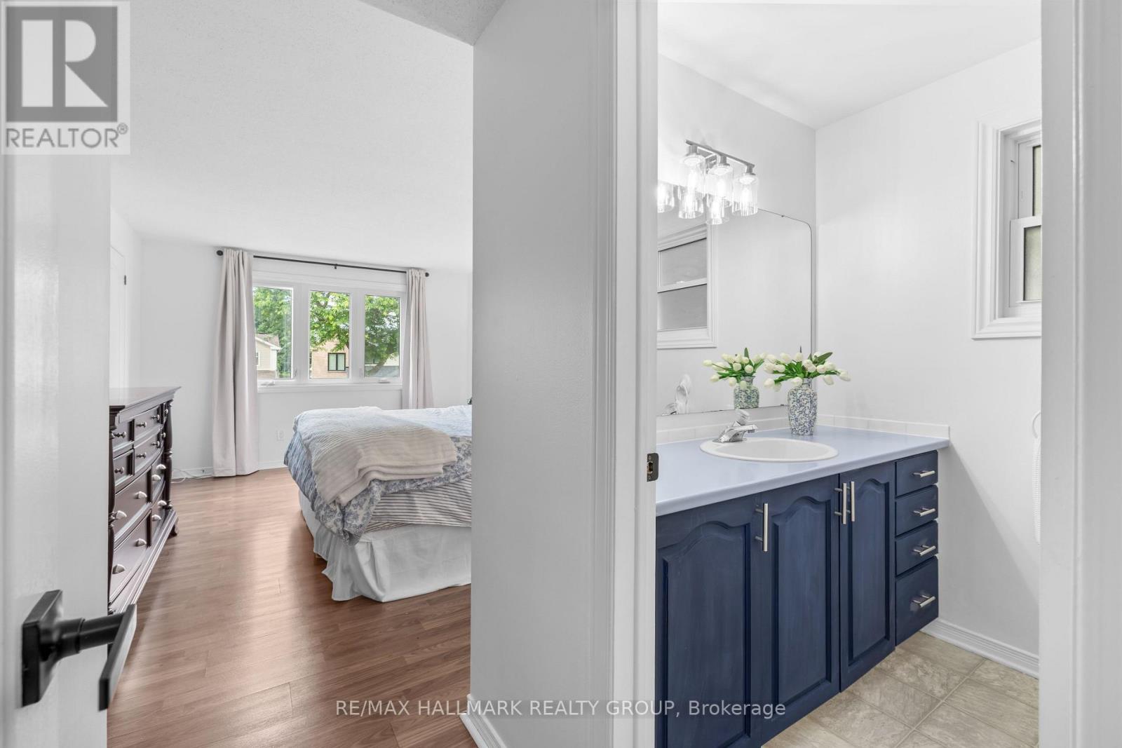 652 Thicket Way, Ottawa, ON