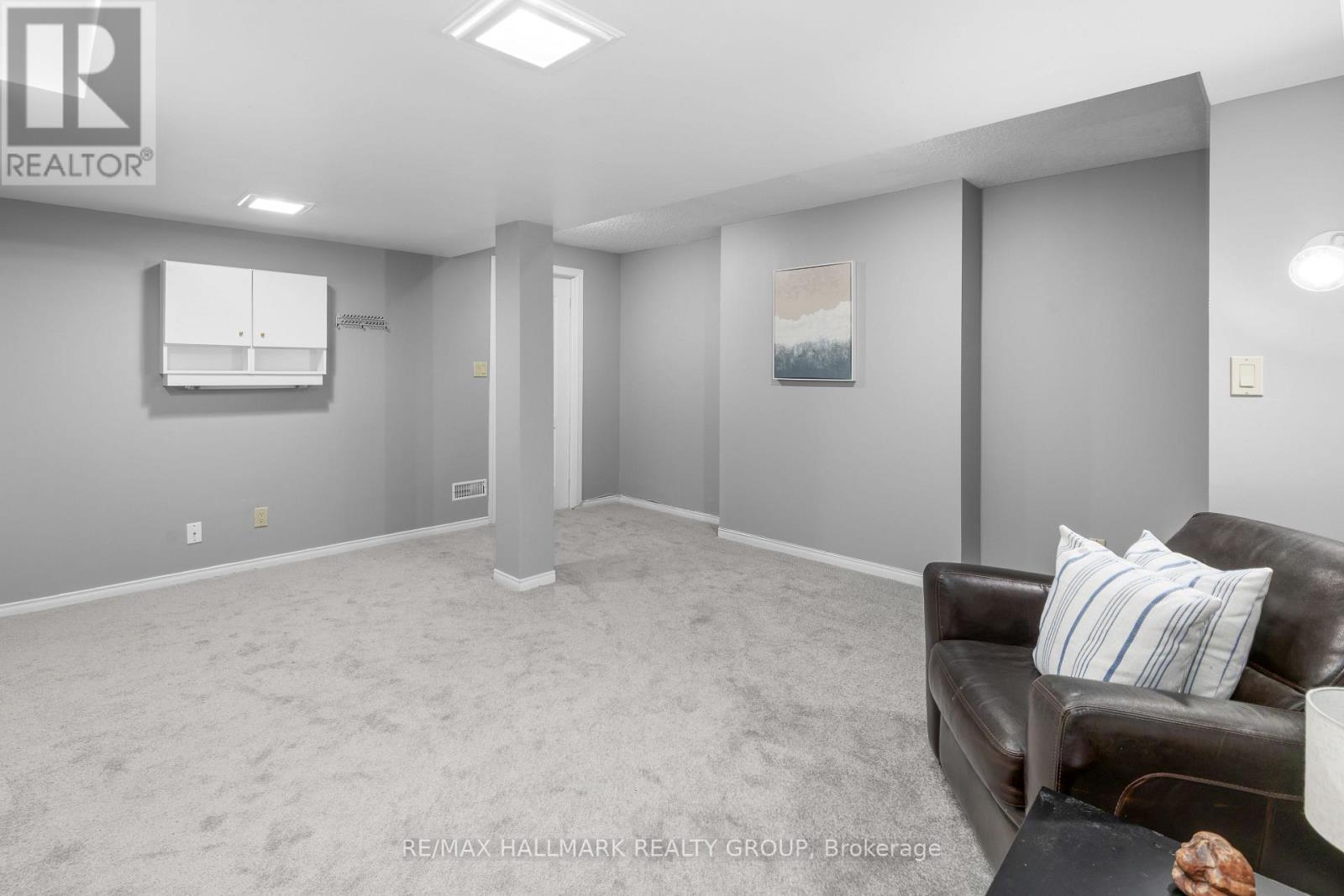 652 Thicket Way, Ottawa, ON