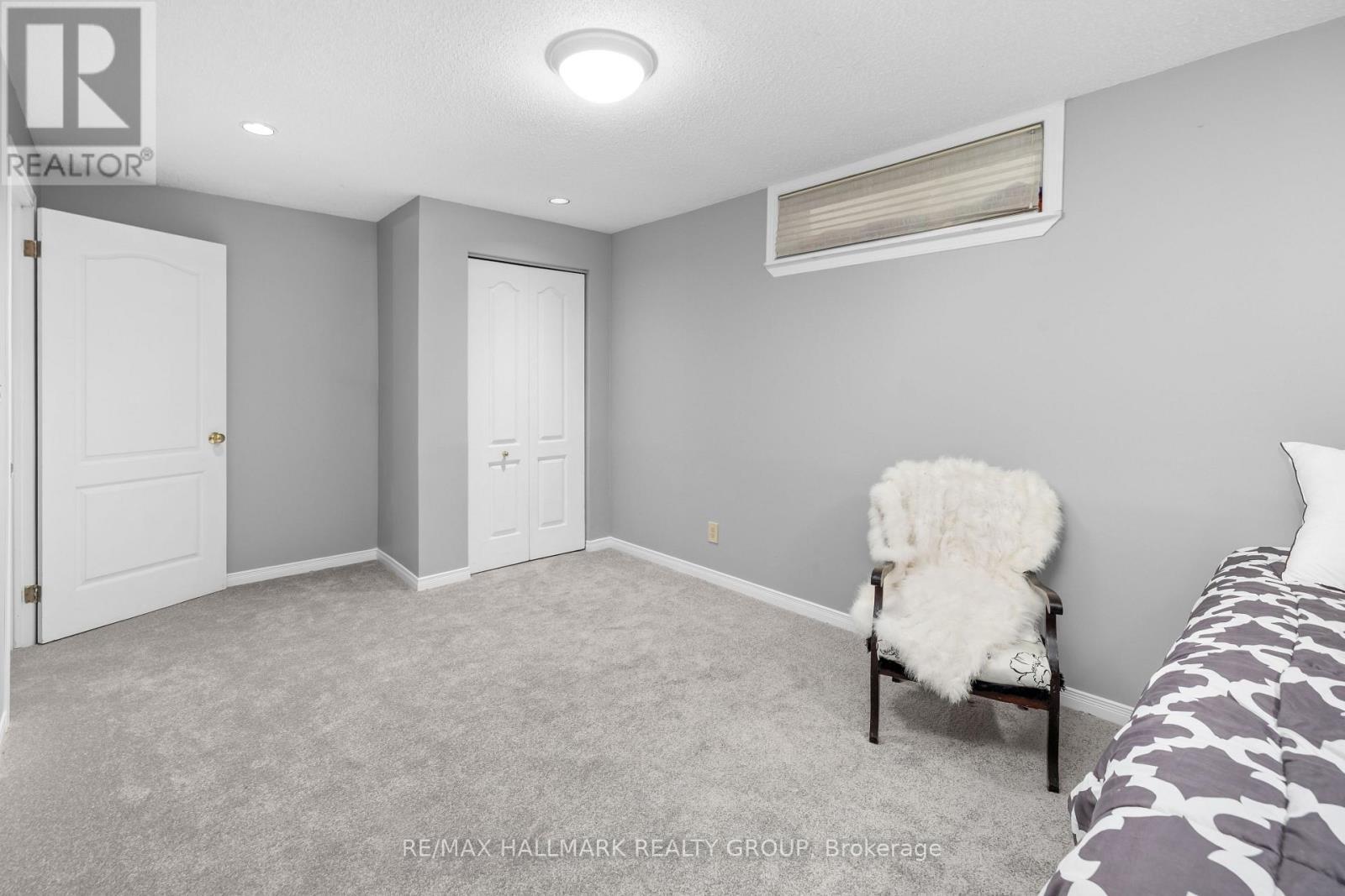 652 Thicket Way, Ottawa, ON