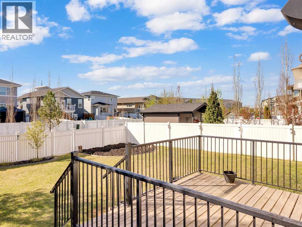 25 Lazaro Close, Red Deer, AB