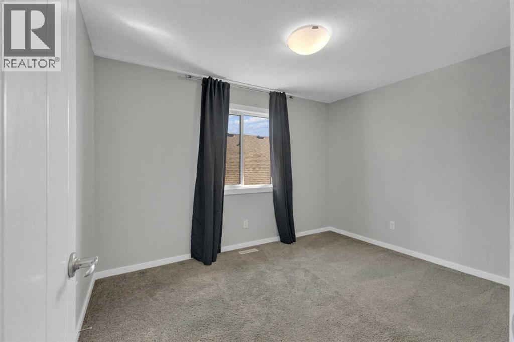 25 Lazaro Close, Red Deer, AB