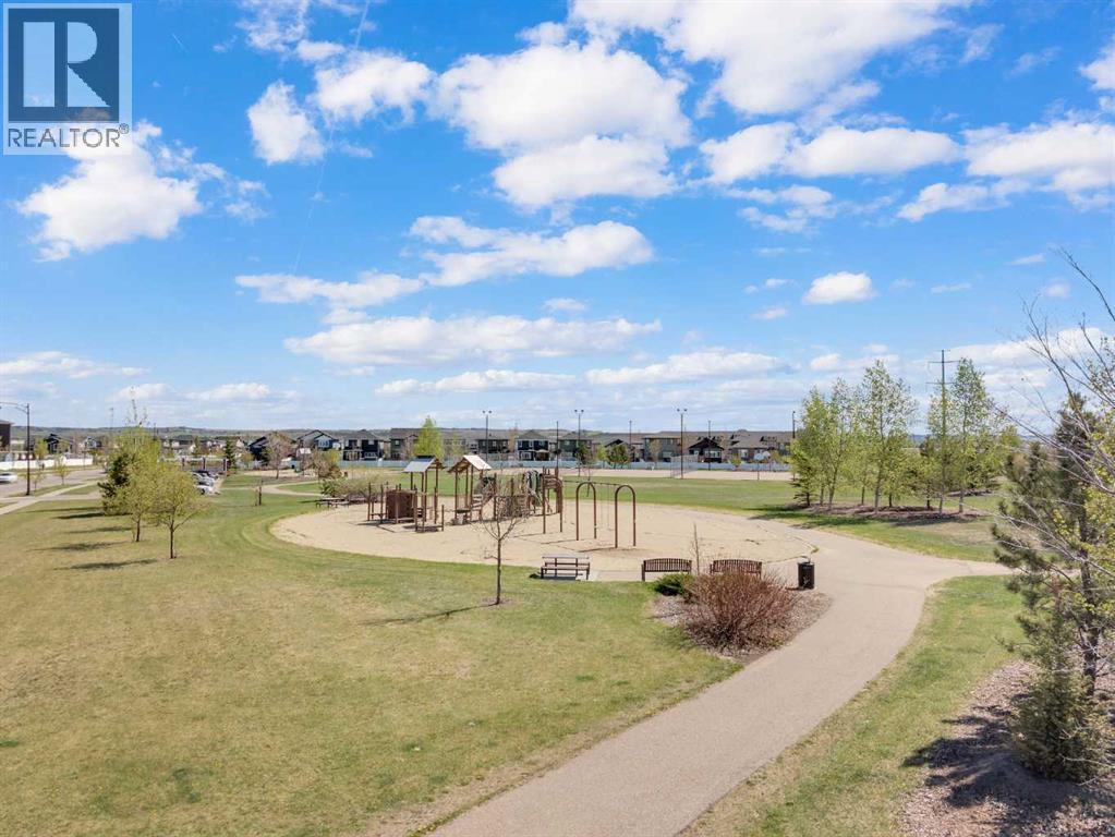 25 Lazaro Close, Red Deer, AB