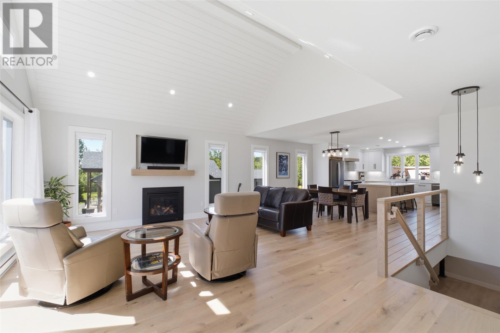 7 Bridle Path, Blaketown, NL