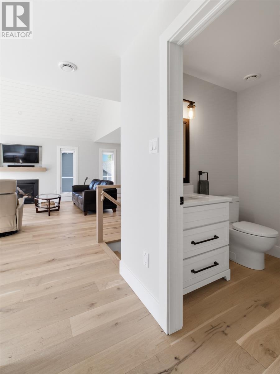 7 Bridle Path, Blaketown, NL