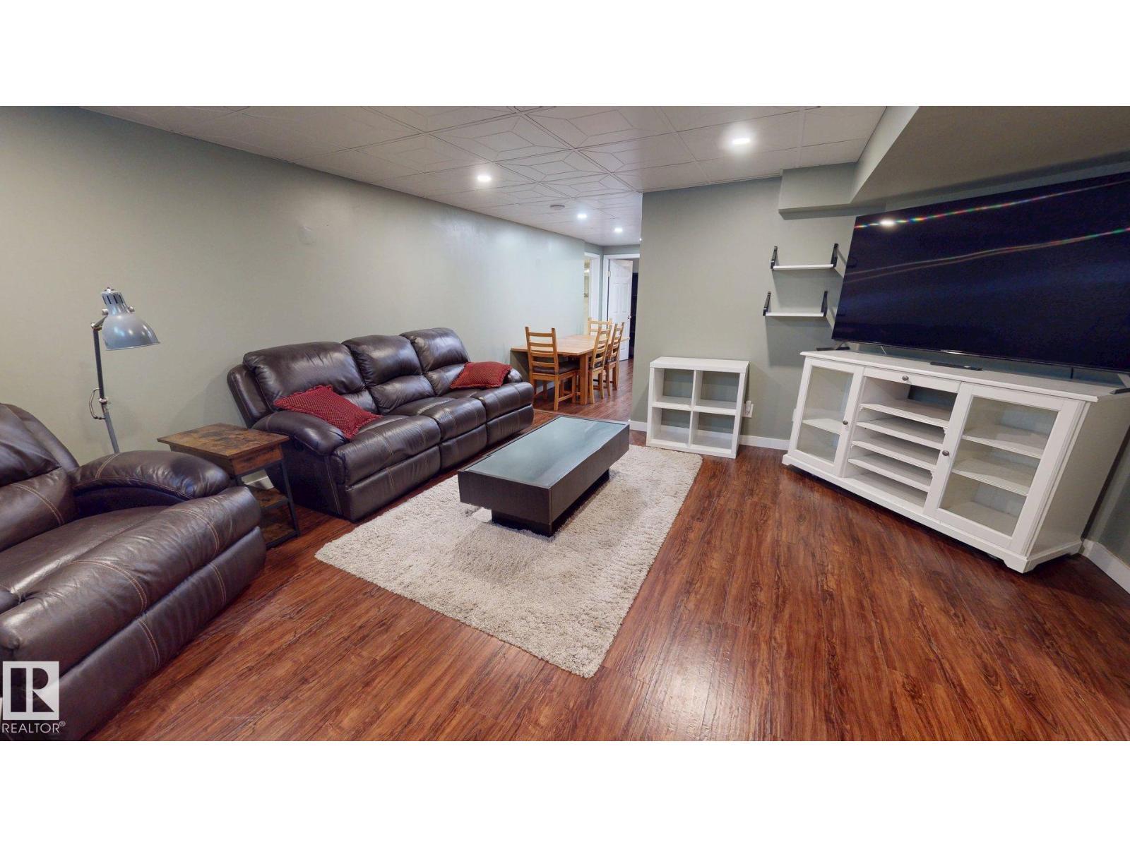 5304 95 Av Nw Nw, Edmonton, AB