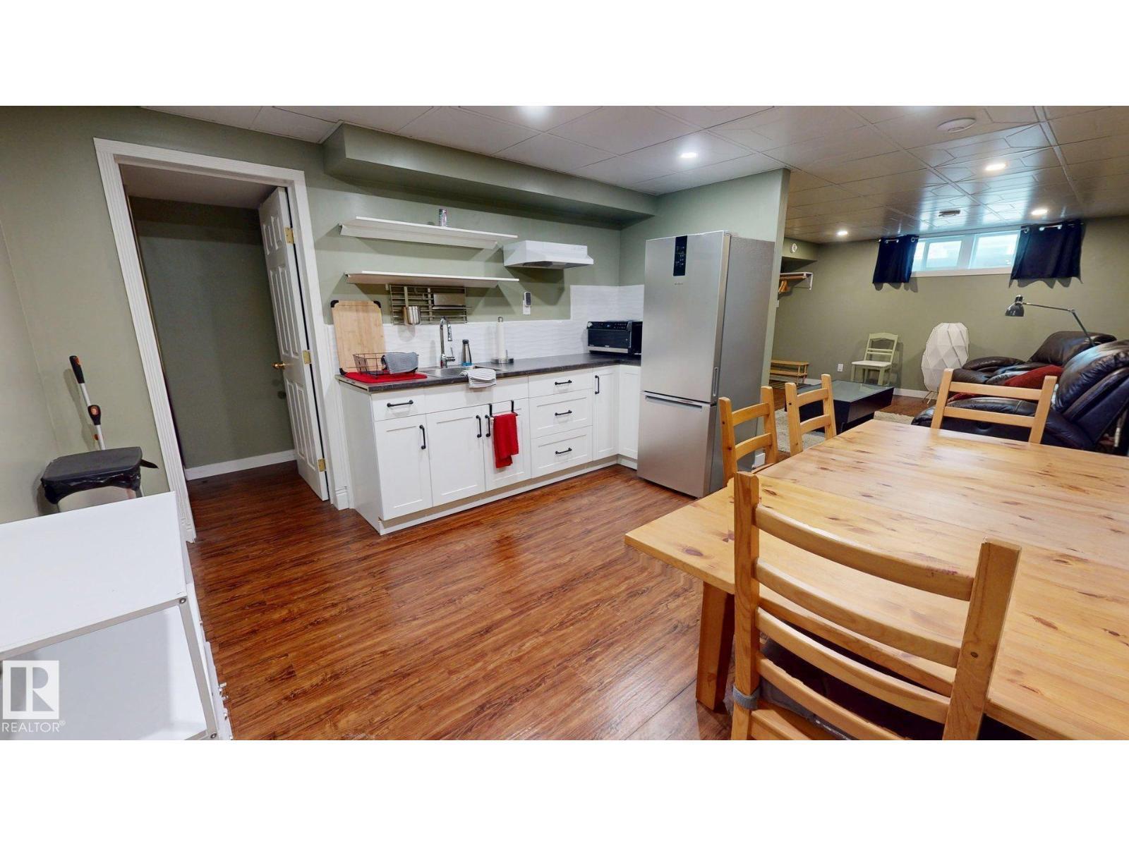 5304 95 Av Nw Nw, Edmonton, AB