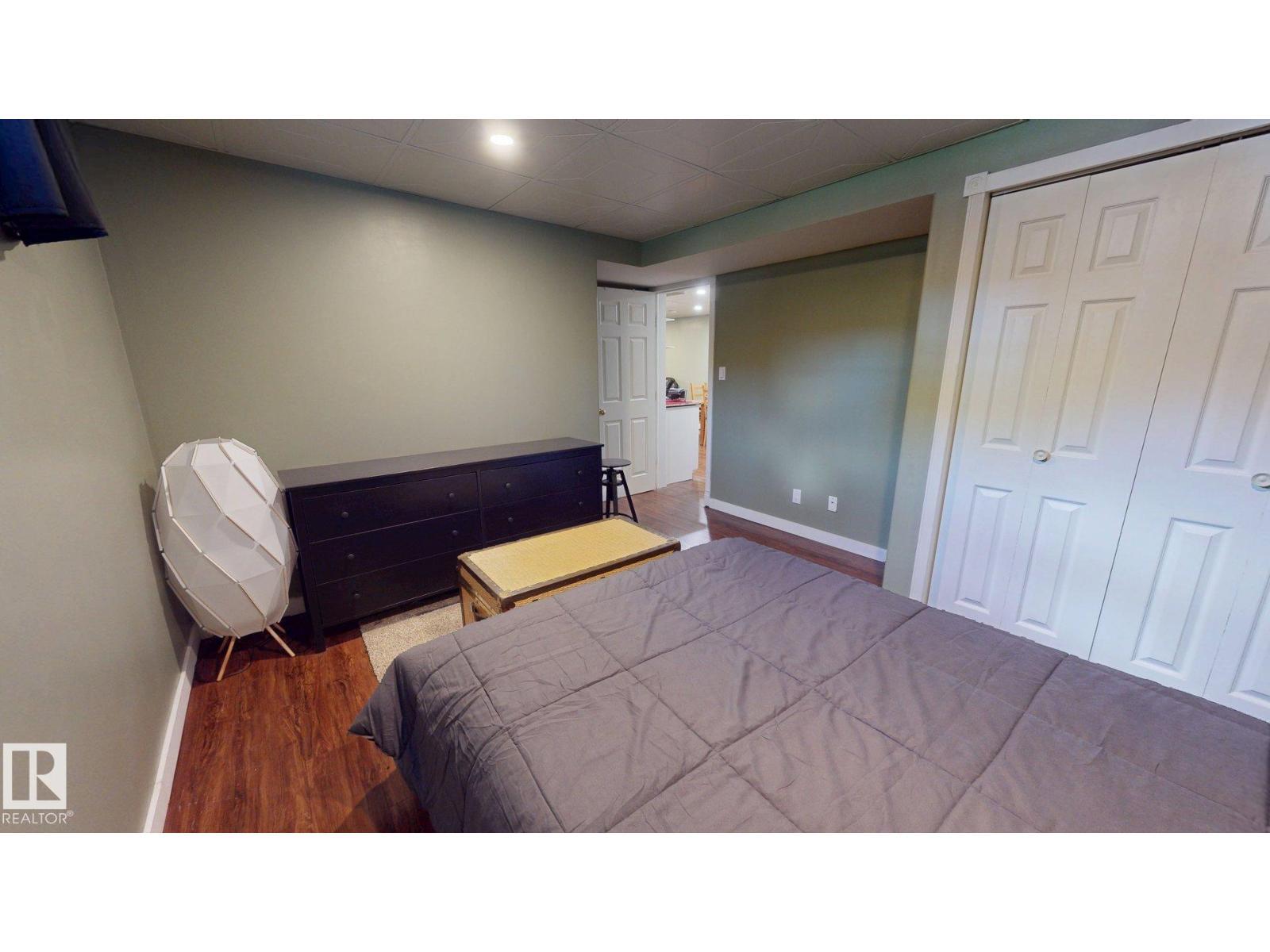 5304 95 Av Nw Nw, Edmonton, AB