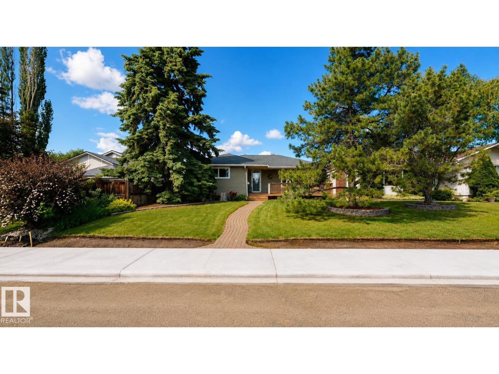 5304 95 Av Nw Nw, Edmonton, AB