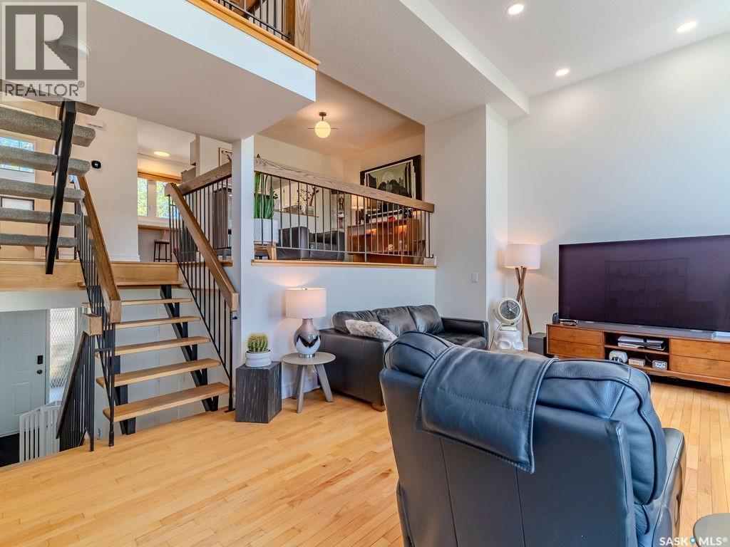 13 455 Pinehouse Drive, Saskatoon, SK