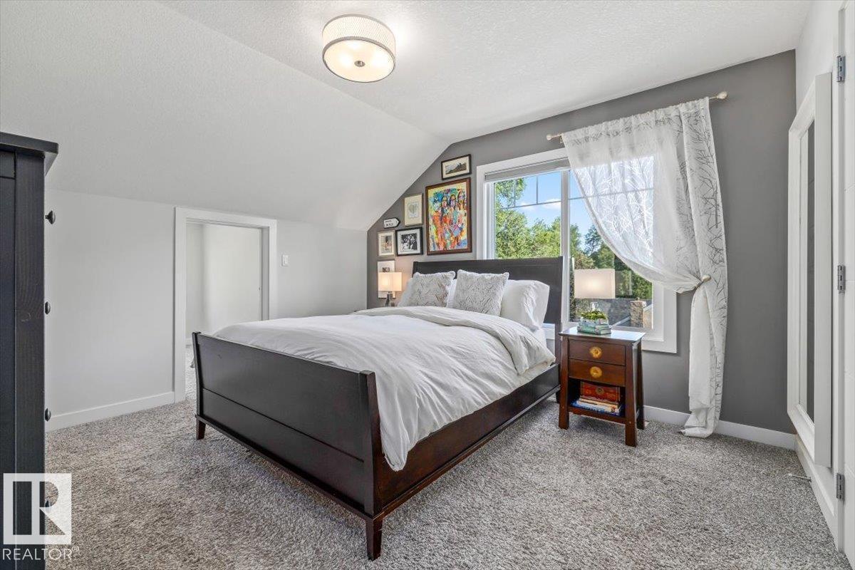 9237 92 St Nw, Edmonton, AB