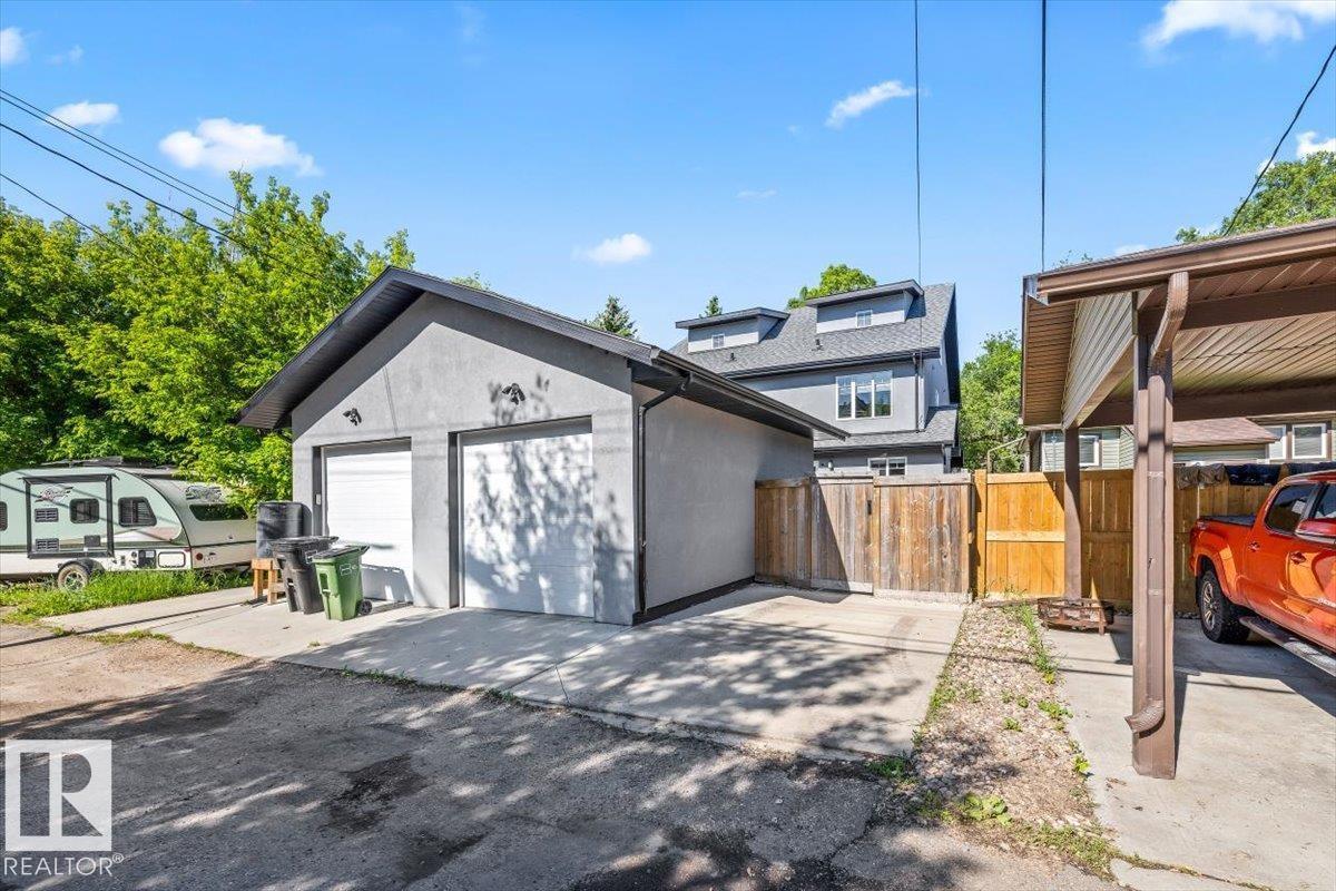 9237 92 St Nw, Edmonton, AB