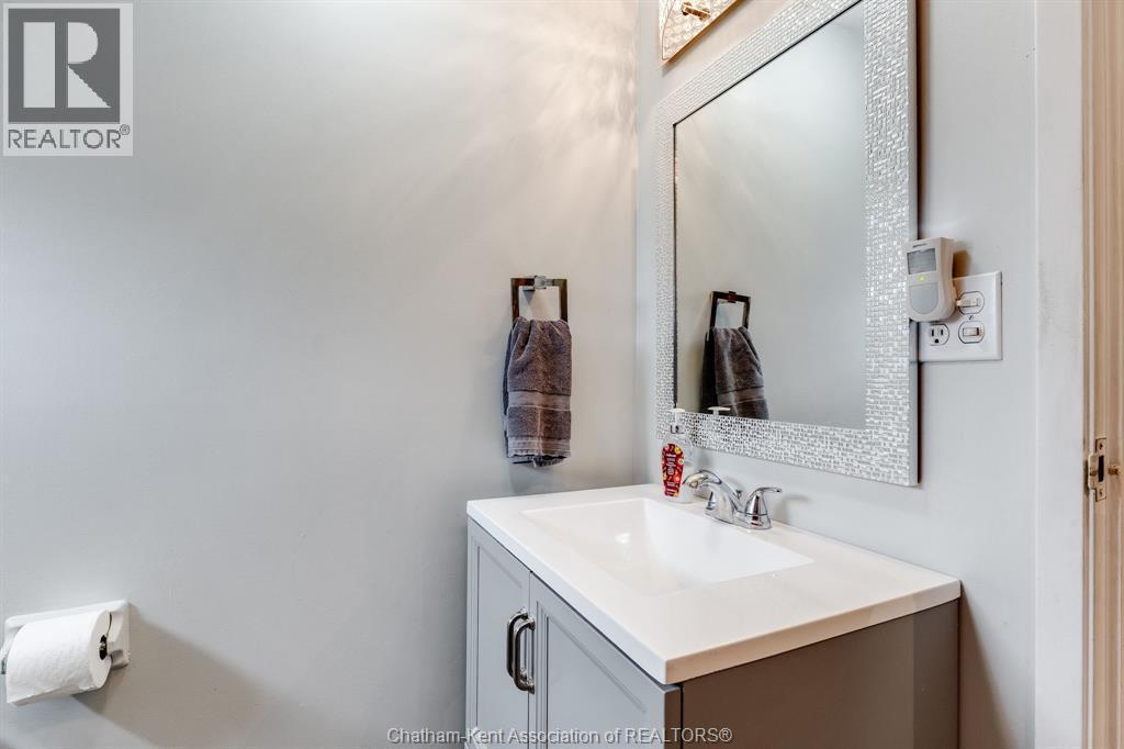 4 Donalda Drive, Chatham, ON