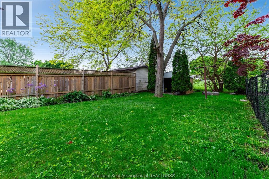 4 Donalda Drive, Chatham, ON