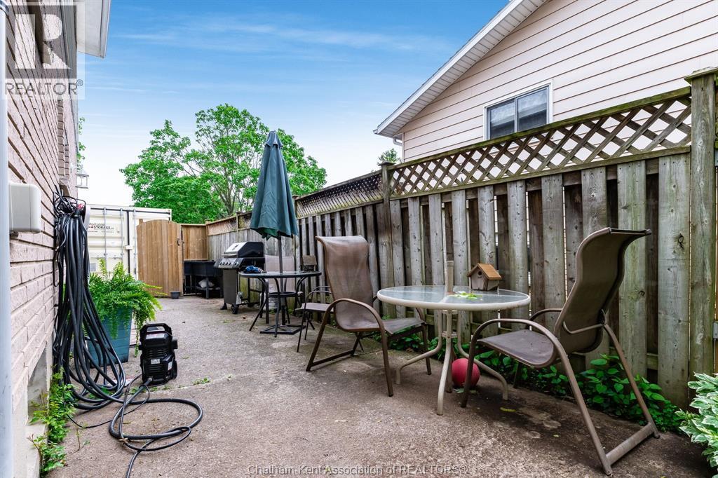 4 Donalda Drive, Chatham, ON