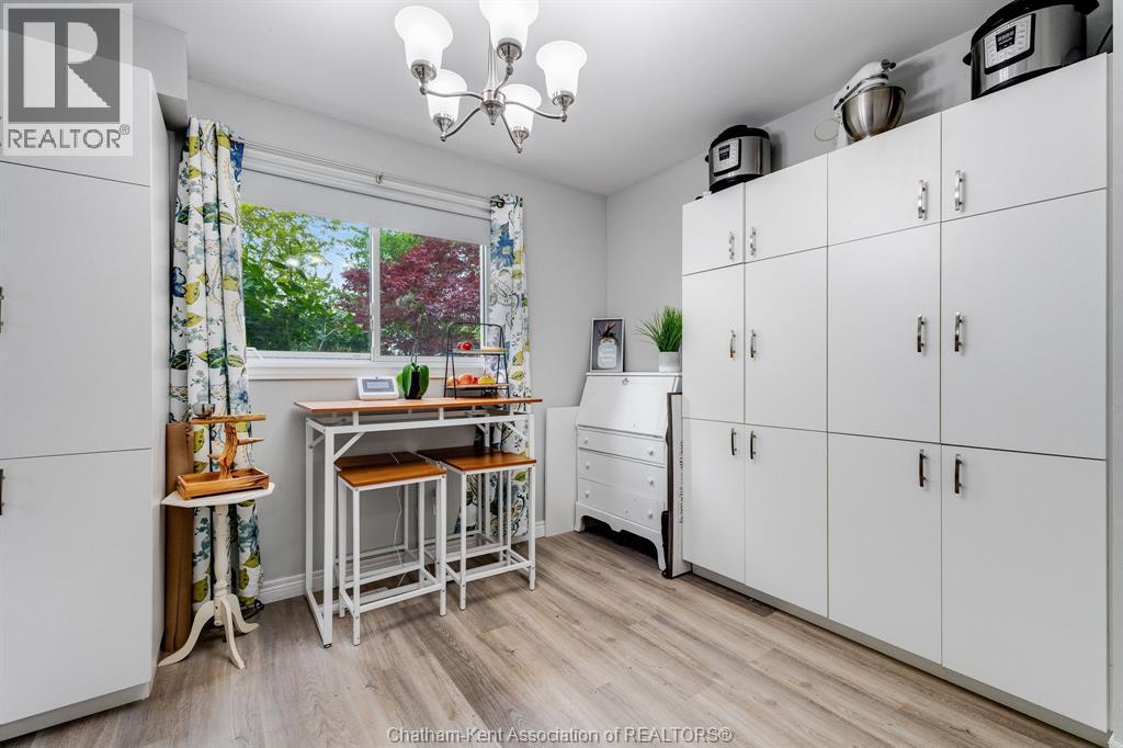 4 Donalda Drive, Chatham, ON