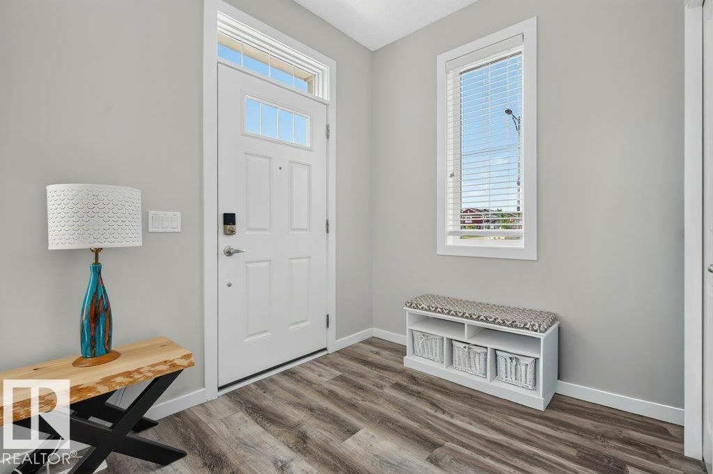 2116 Maple Rd Nw, Edmonton, AB