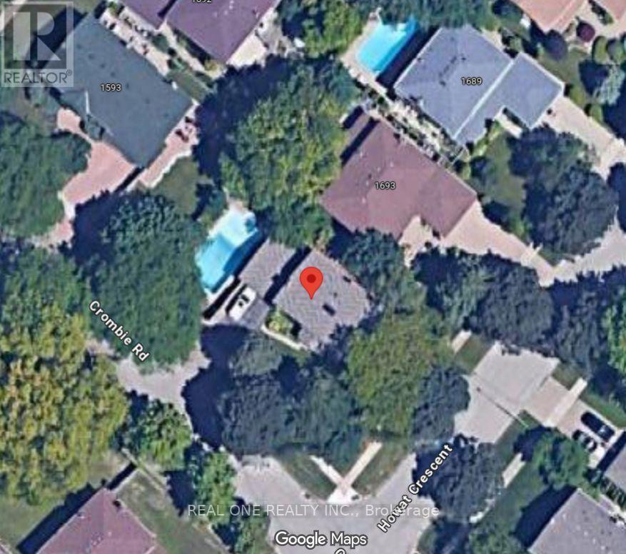 1585 Crombie Road, Mississauga, ON -