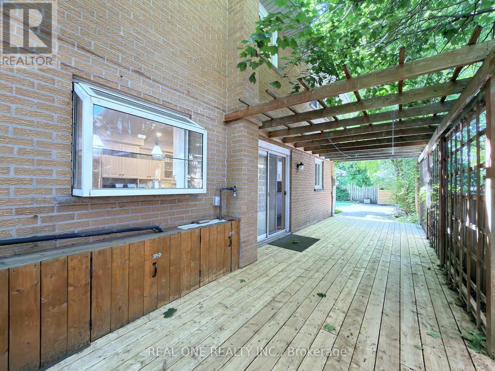 1585 Crombie Road, Mississauga, ON - Outdoor With Deck Patio Veranda With Exterior
