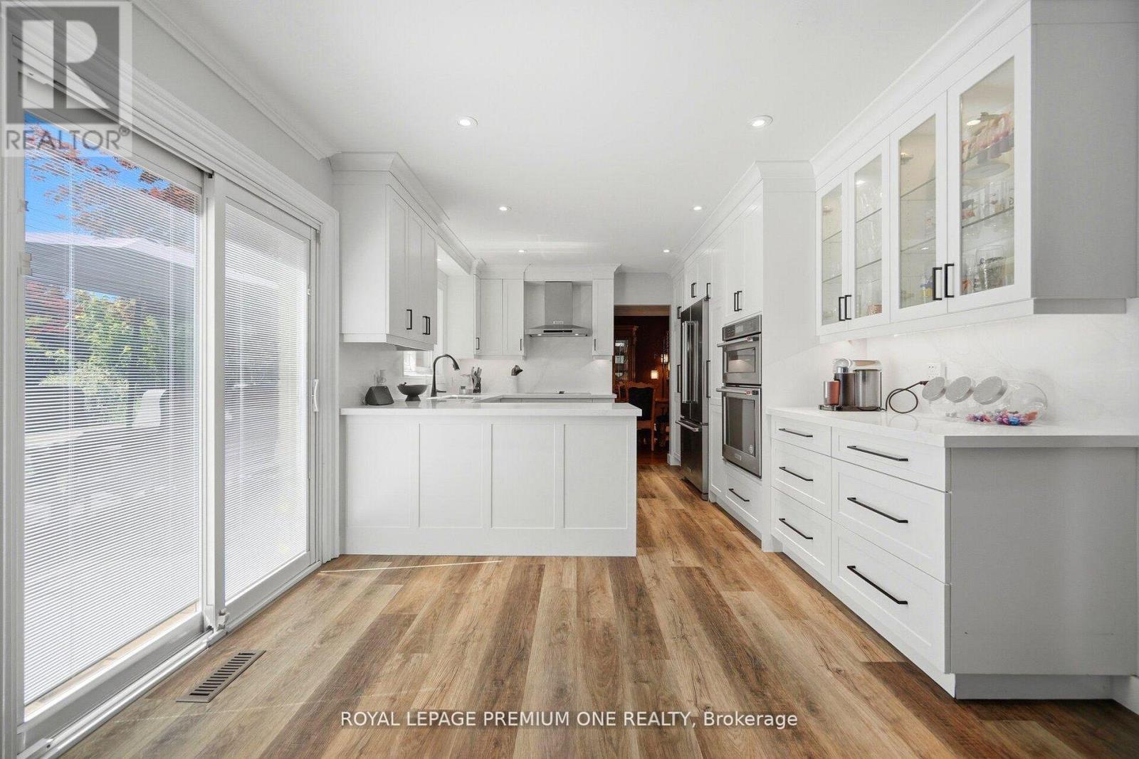 2301 Nikanna Road, Mississauga, ON