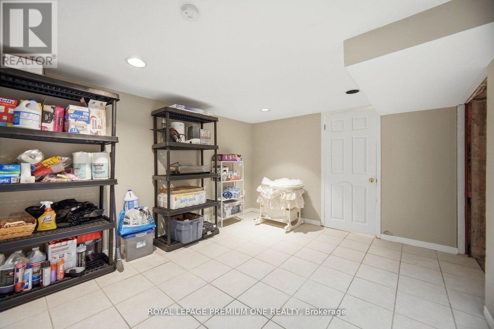 2301 Nikanna Road, Mississauga, ON