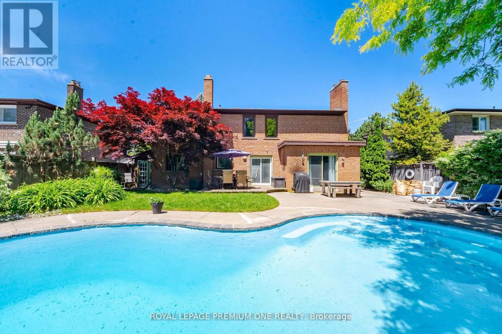 2301 Nikanna Road, Mississauga, ON