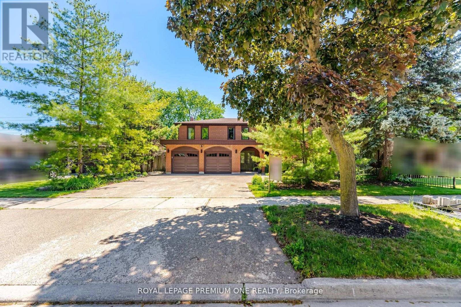 2301 Nikanna Road, Mississauga, ON