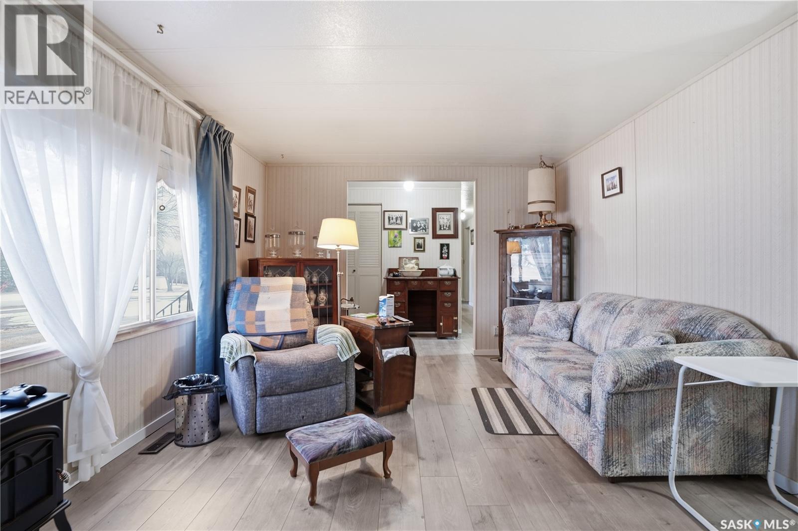 514 Mckenzie Street, Morse, SK