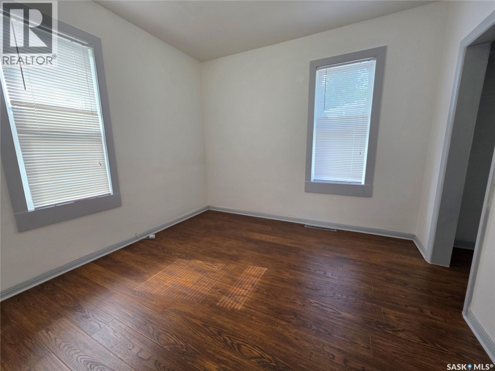 226 9Th Avenue Ne, Swift Current, SK