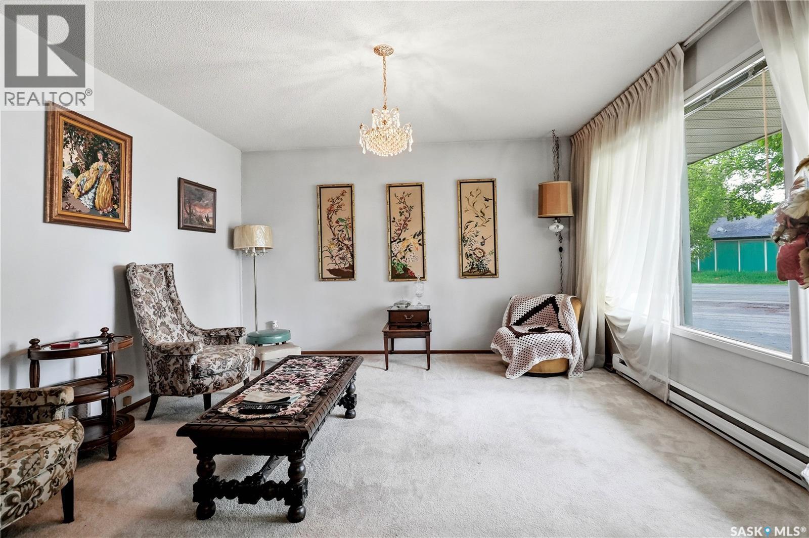 32 Mathieu Crescent, Regina, SK