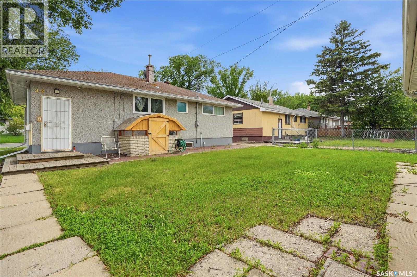 32 Mathieu Crescent, Regina, SK