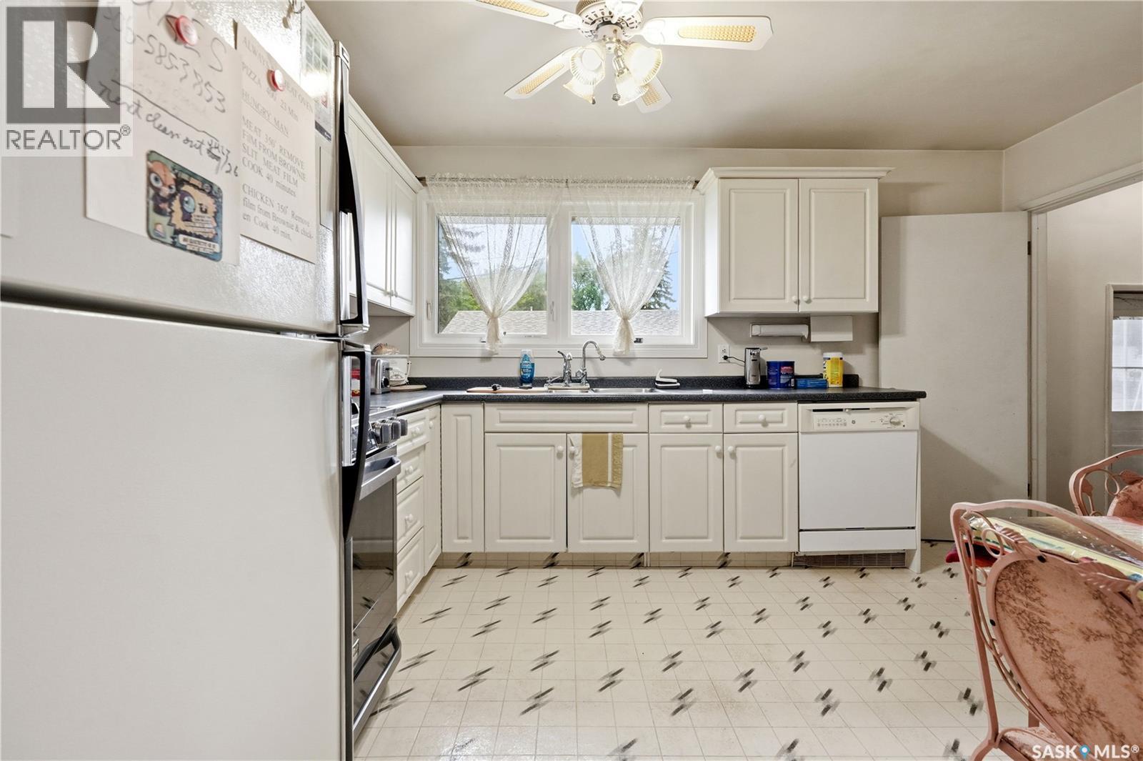 32 Mathieu Crescent, Regina, SK