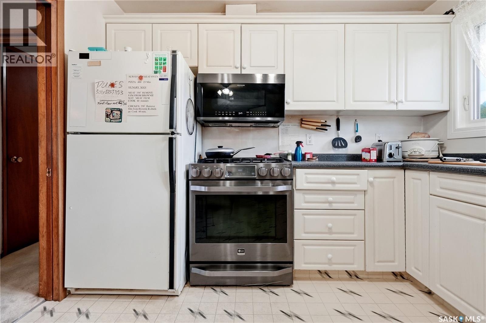 32 Mathieu Crescent, Regina, SK