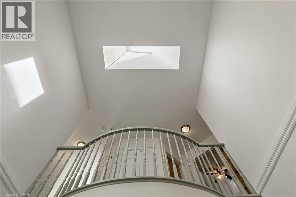 286 Hamilton Drive Unit# 1, Ancaster, ON