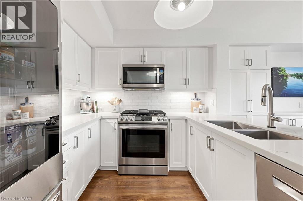 286 Hamilton Drive Unit# 1, Ancaster, ON
