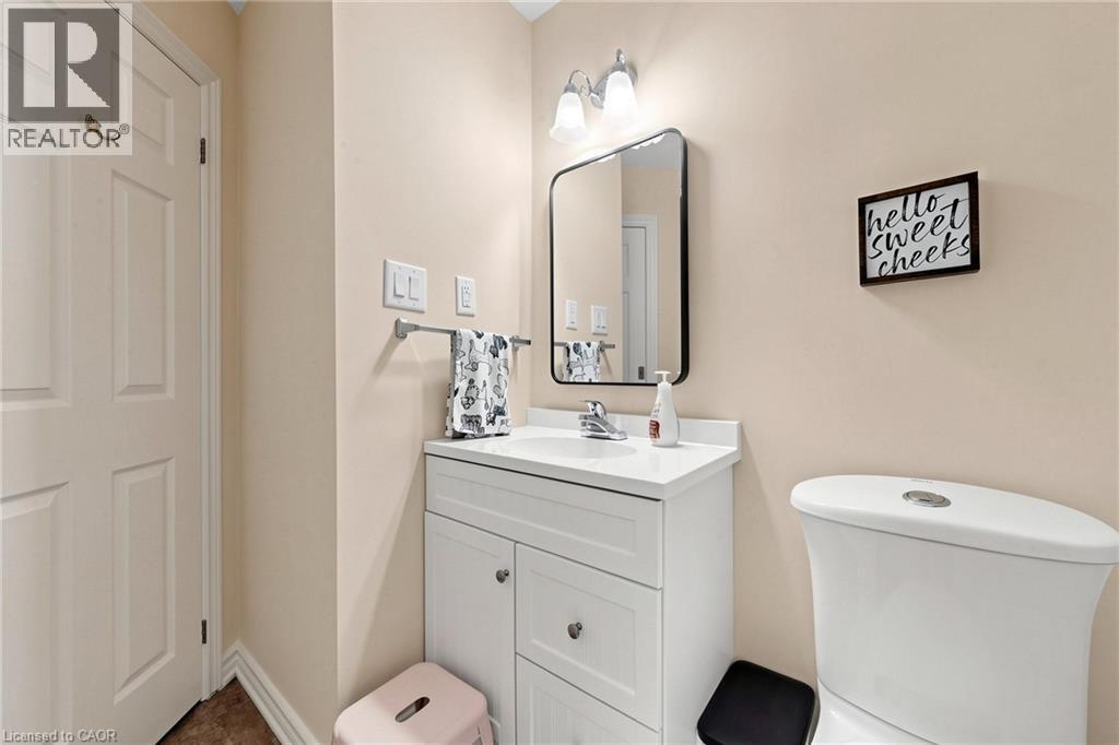 286 Hamilton Drive Unit# 1, Ancaster, ON