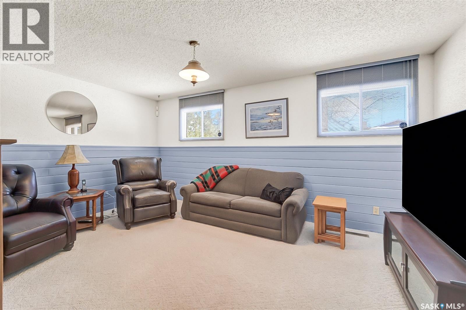 703 Candle Court, Saskatoon, SK