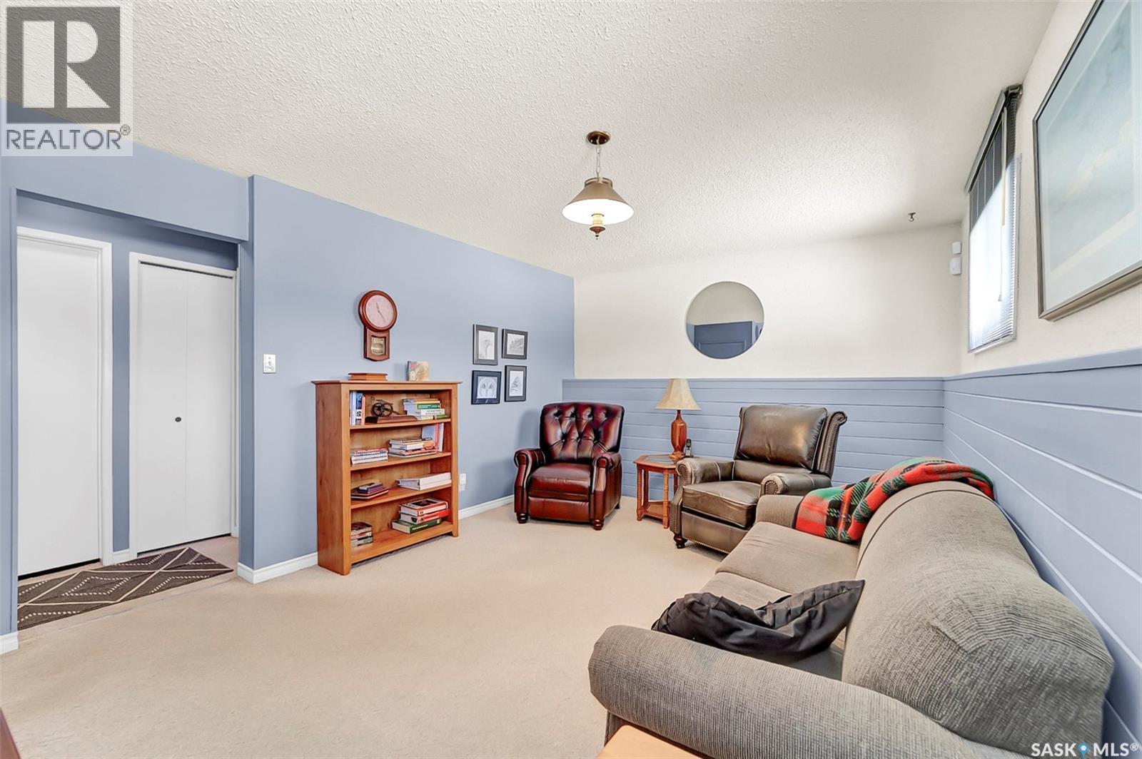 703 Candle Court, Saskatoon, SK
